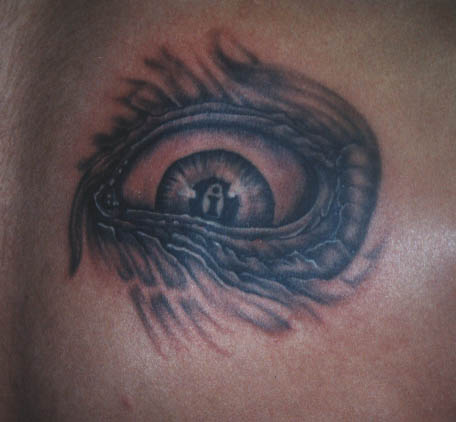 the eye tattoo-294